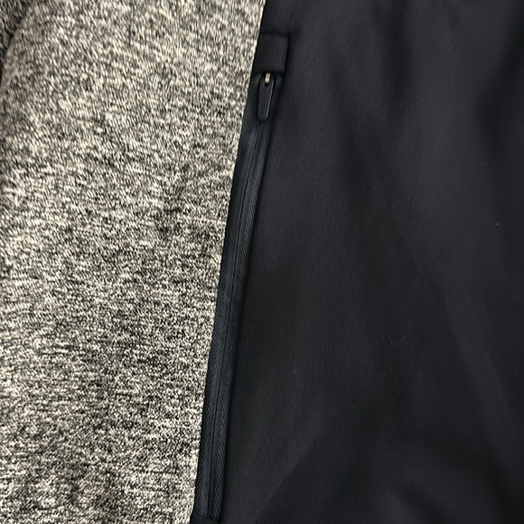 Athleta zip up jacket. Size Med - Picture 7 of 7